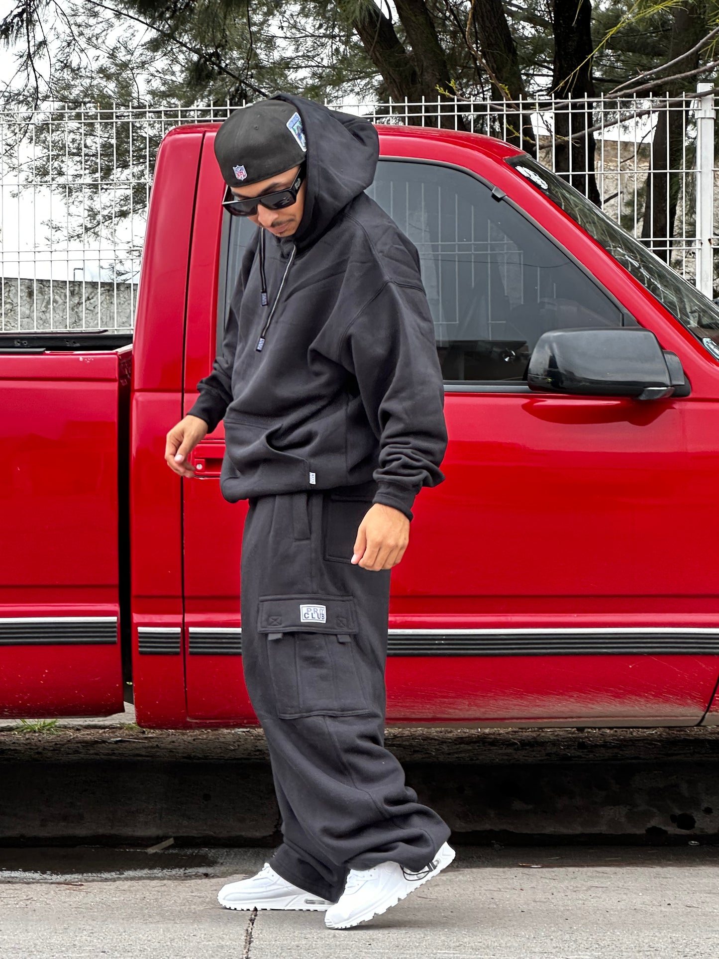 CONJUNTO PROCLUB PANTS CARGO + SUDADERA NEGRO
