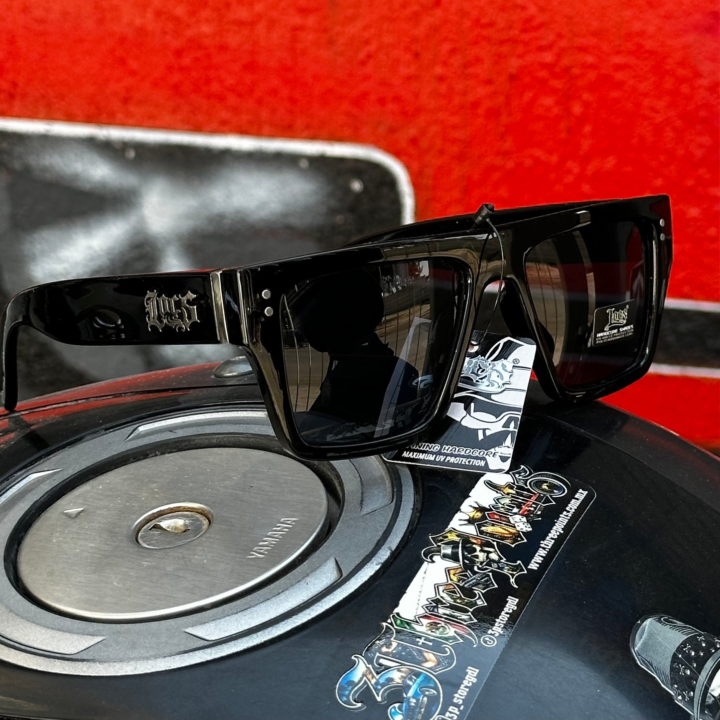 LENTES DE SOL “LOC’S M56