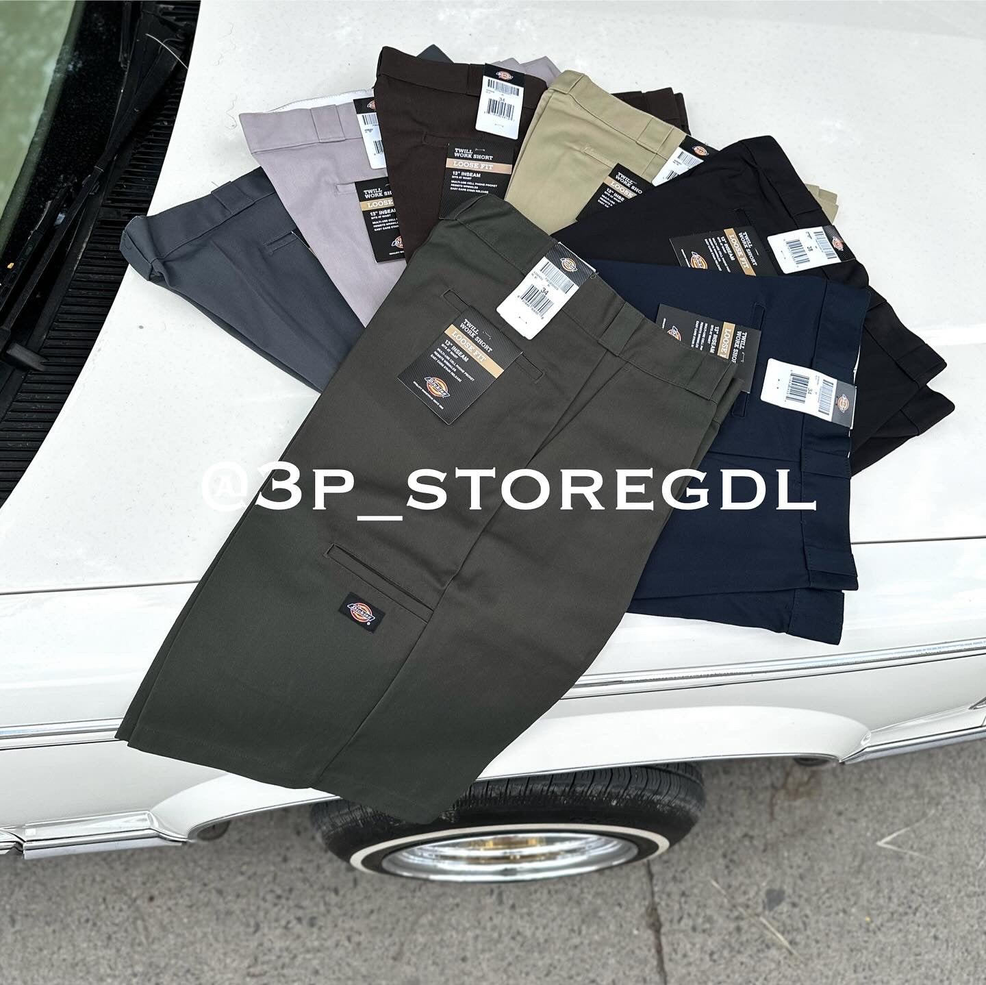 SHORT / BERMUDA DICKIES LOOSE FIT