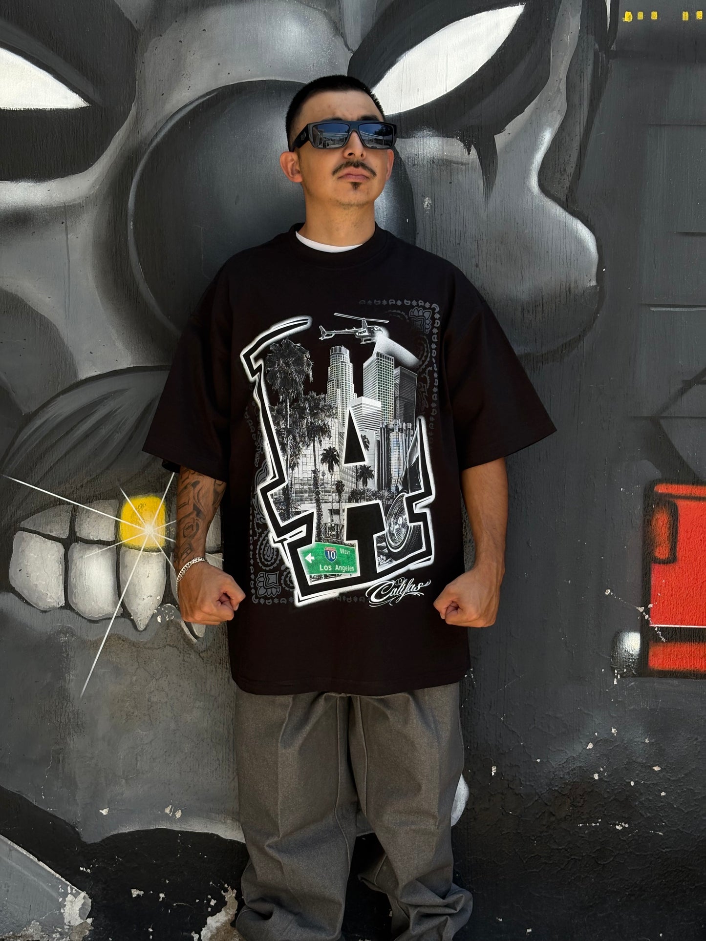 PLAYERA SHAKAWEAR SUPERMAXHEAVY “L.A. CALIFAS”