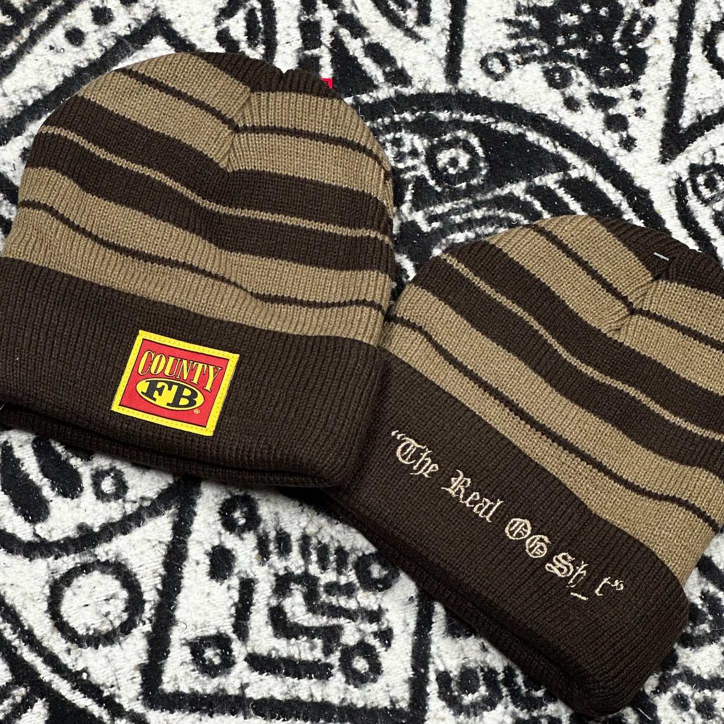 FB GORRO BEANIE “CHARLY BROWN”
