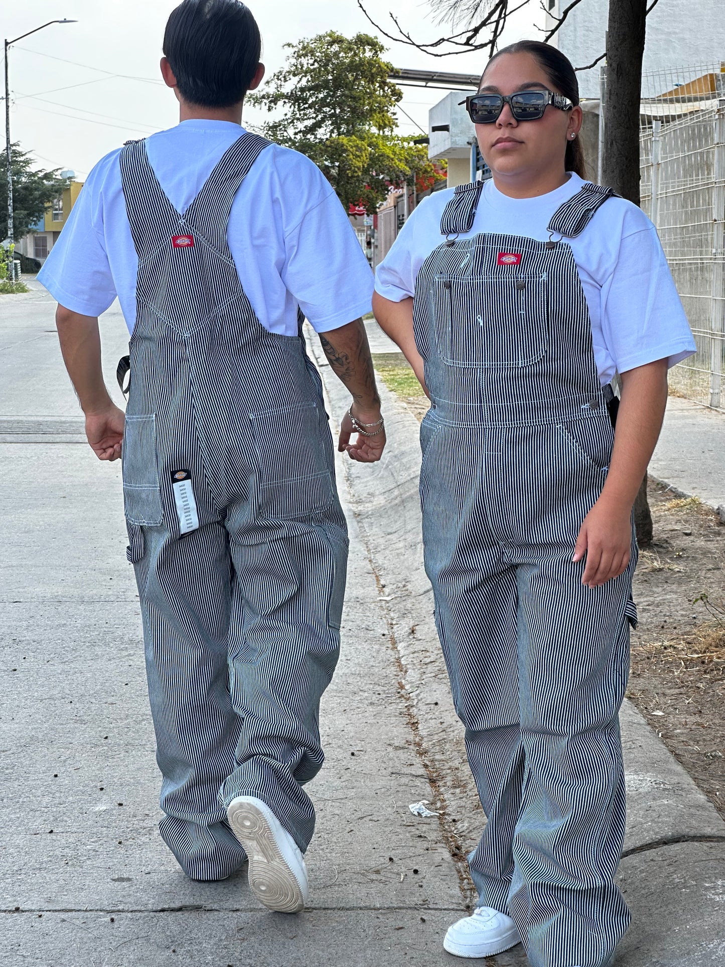 OVEROL PETO SIN MANGAS DICKIES “STRIPES”