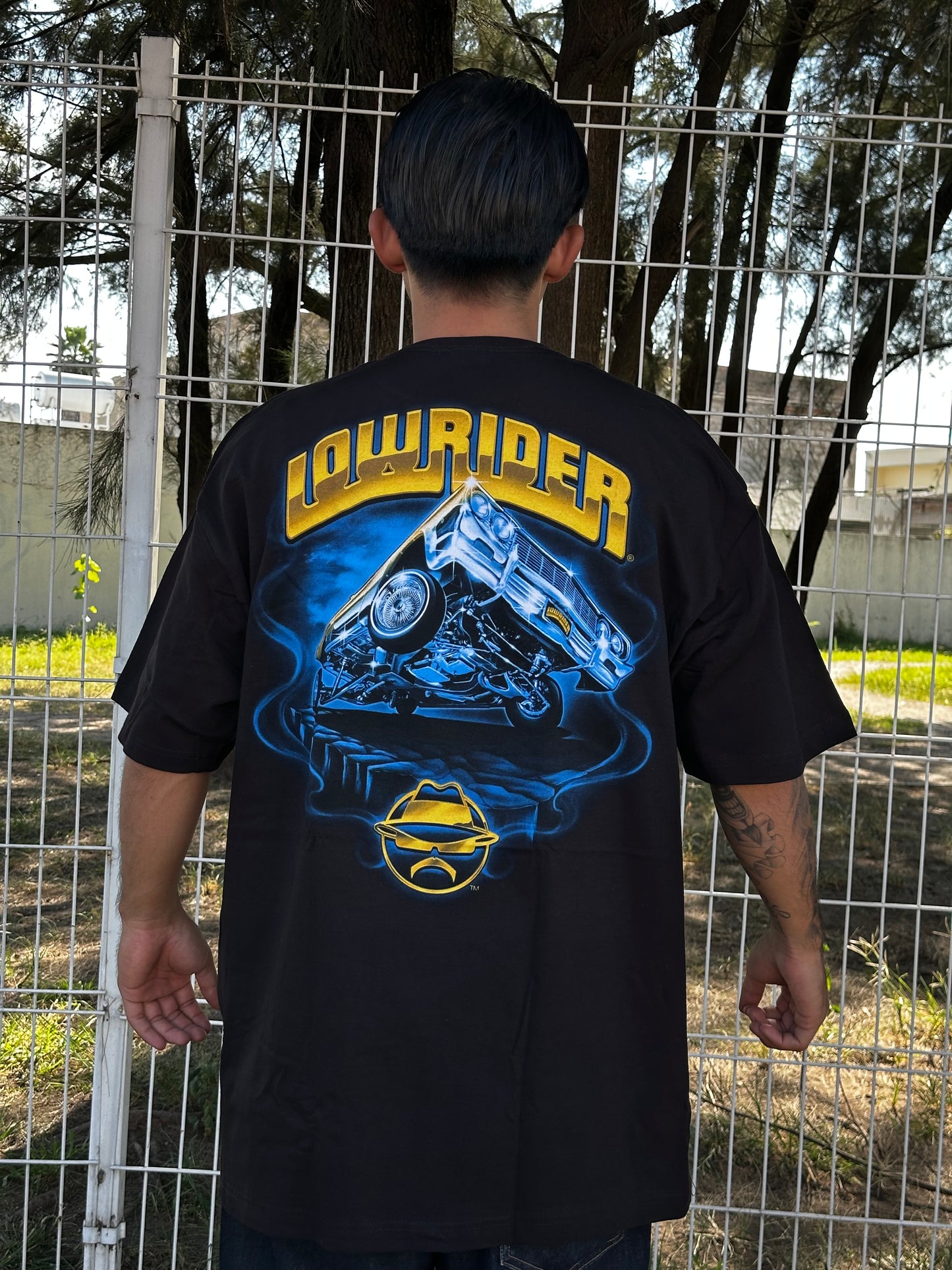PLAYERA LOWRIDER “4 ON 3 BLACK”
