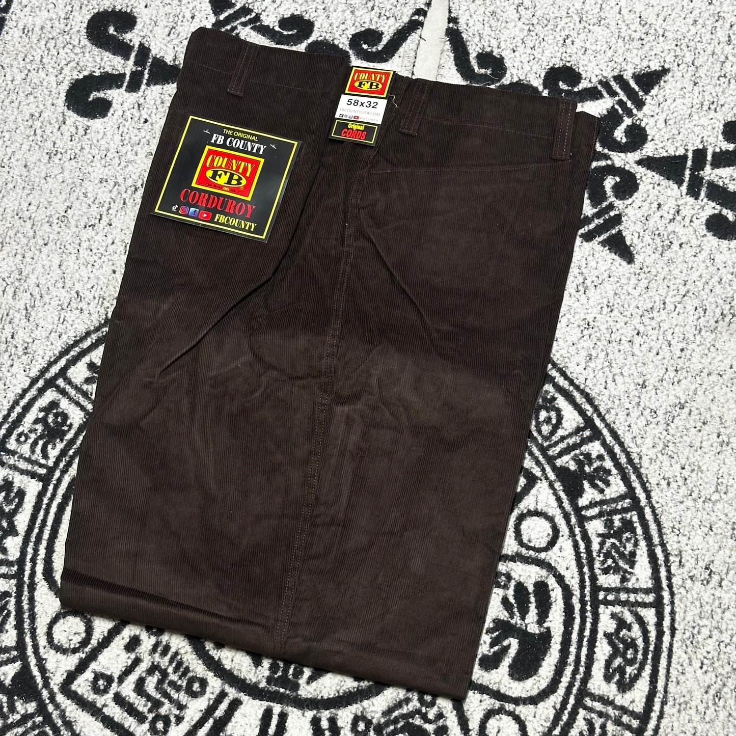 FB COUNTY CORDUROY (PANA)