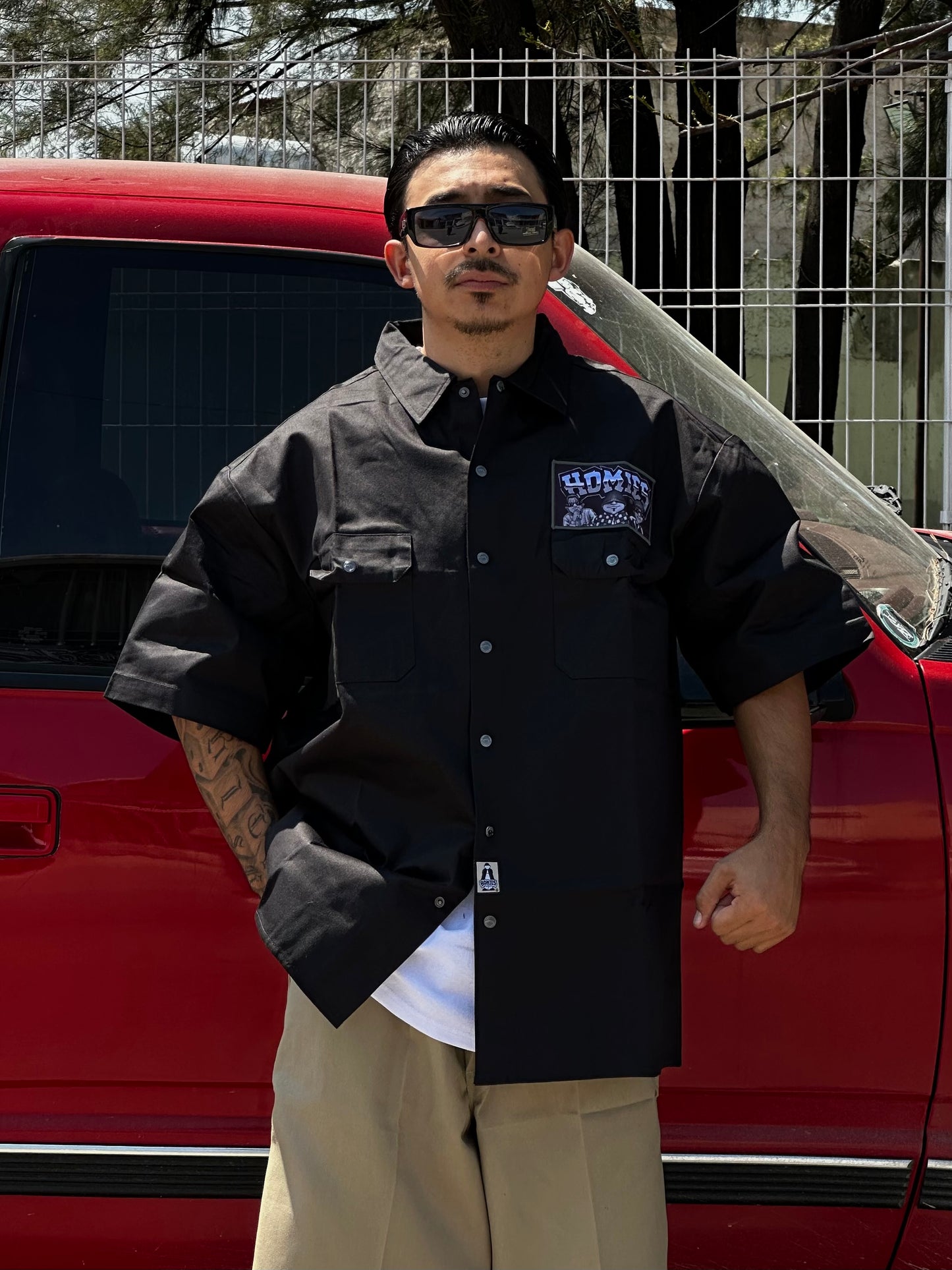 HOMIES CAMISA DE TRABAJO “ROLLIN WITH THE HOMIES”