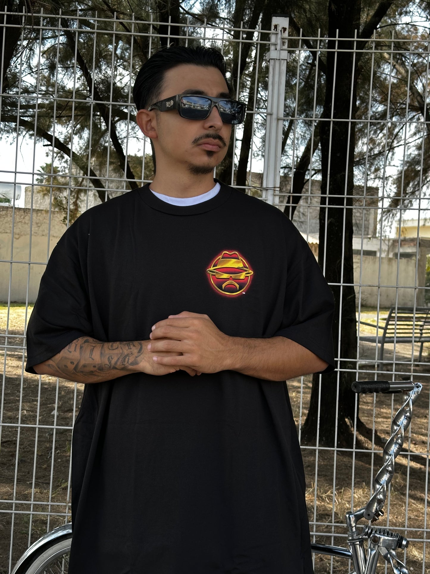 PLAYERA LOWRIDER CUELLO REDONDO “63 ROLLING”